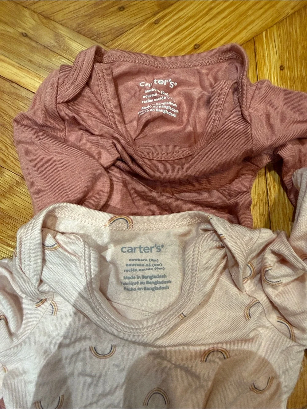Carter’s 2 pieces long sleeves onesies with foldable hand mittens